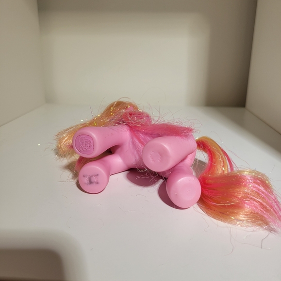 My Little Pony Amazing Grace Cutie Cascade Pony Crystal Princess - Picture 2 of 3